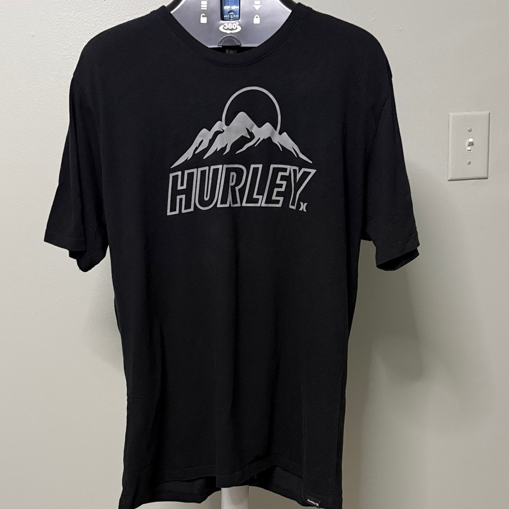 Hurley Black Mountain Graphic Tee